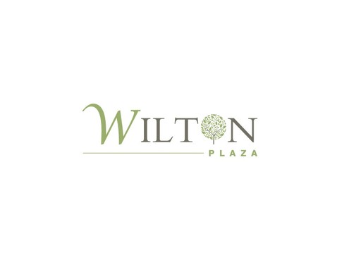 Logo design for a New Shopping Centre / Plaza - Retailers